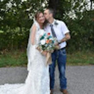 Meet your Posher, Ladara